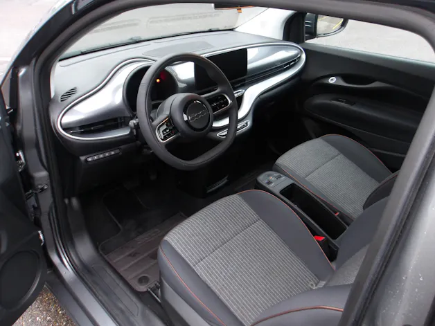 Fiat 500 C electric 87 kW Icon