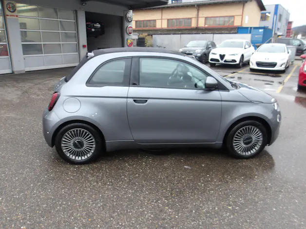 Fiat 500 C electric 87 kW Icon