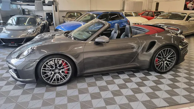 Porsche 911 Turbo Cabriolet PDK