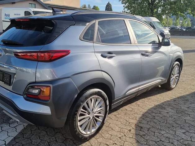 Hyundai Kona 1.0 T-GDi Amplia 2WD