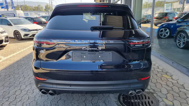 Porsche Cayenne S