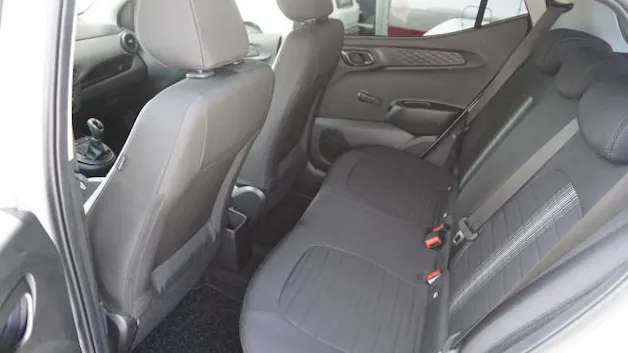 Hyundai i10 1.2 Amplia Aut.