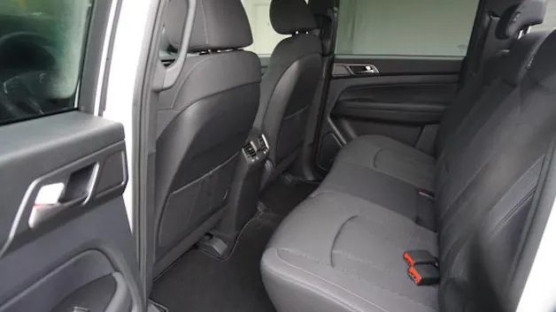 KGM -SsangYong GrandMusso 2.2Plat. 4WD A