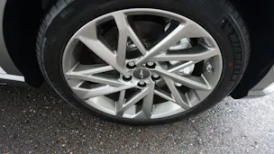Genesis GV60 168 kW Sp. AWD