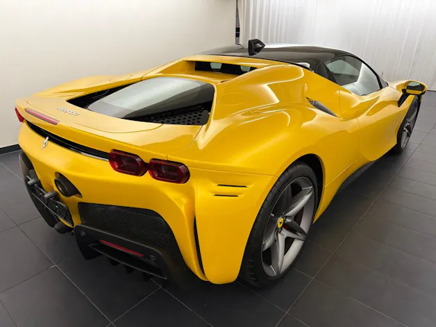 Ferrari SF90 Stradale