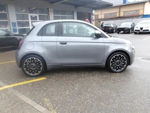 Fiat 500 3+1 electric 87 kW Icon