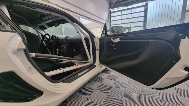 Porsche Cayman 987 CUP