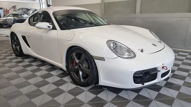 Porsche Cayman 987 CUP