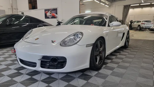Porsche Cayman 987 CUP