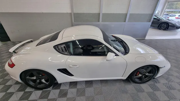 Porsche Cayman 987 CUP