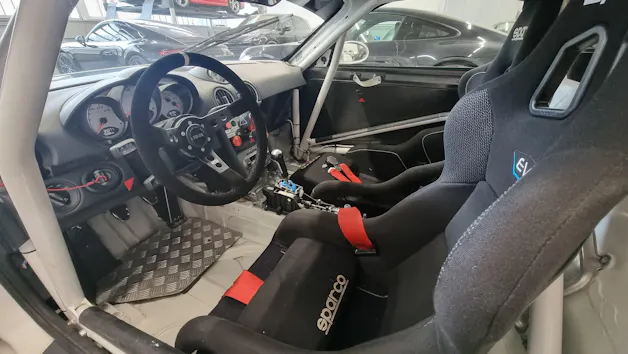 Porsche Cayman 987 CUP