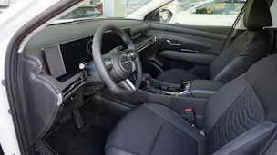Hyundai Tucson 1.6 48V Amplia 4WD