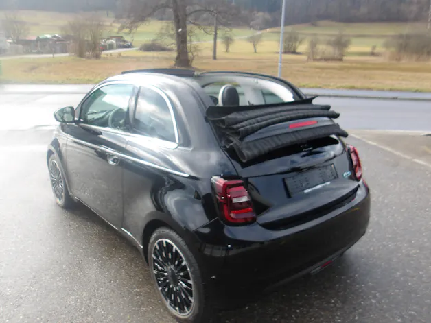 Fiat 500 C electric 87 kW La Prima By Bocelli