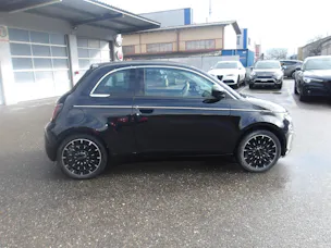 Fiat 500 C electric 87 kW La Prima By Bocelli