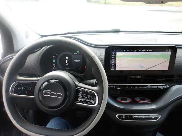 Fiat 500 C electric 87 kW La Prima By Bocelli