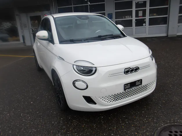 Fiat 500 3+1 electric 87 kW Icon