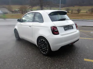 Fiat 500 3+1 electric 87 kW Icon