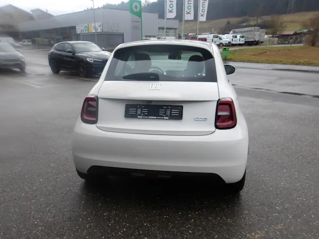 Fiat 500 3+1 electric 87 kW Icon