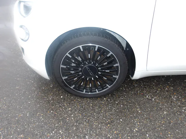 Fiat 500 3+1 electric 87 kW Icon