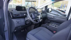 Hyundai Staria W. 1.6 HEV Amplia