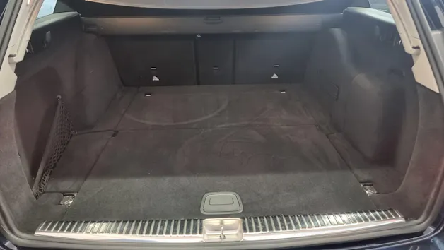 Mercedes-Benz E 450 Avantgarde 4 Matic 9G-Tronic