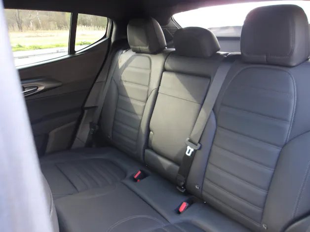 Alfa Romeo Tonale 1.5 48V Hybrid Veloce Pack Premium