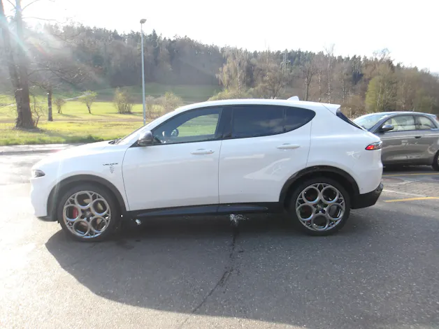 Alfa Romeo Tonale 1.5 48V Hybrid Veloce Pack Premium