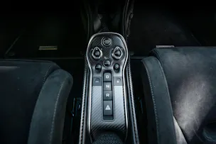 McLaren 570S Coupé 3.8 V8 SSG