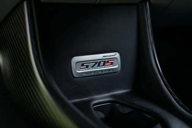 McLaren 570S Coupé 3.8 V8 SSG