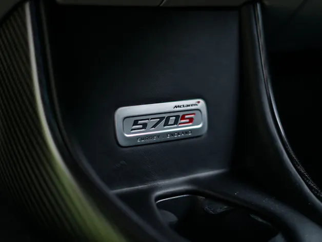 McLaren 570S Coupé 3.8 V8 SSG