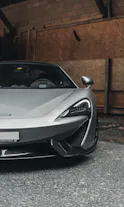McLaren 570S Coupé 3.8 V8 SSG