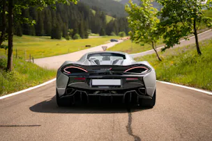 McLaren 570S Coupé 3.8 V8 SSG