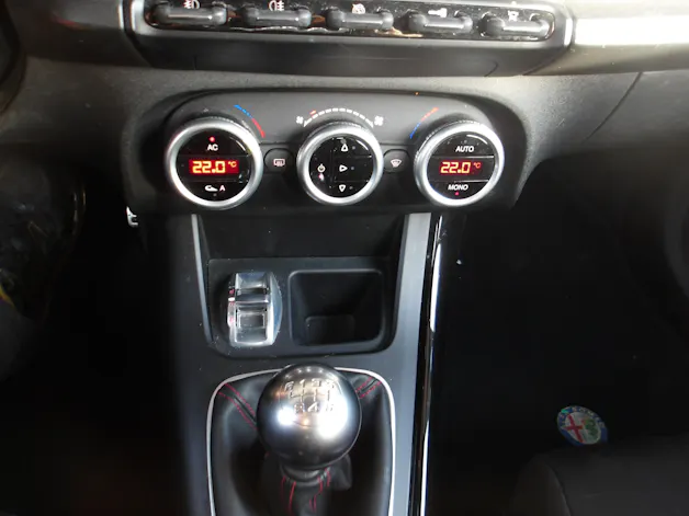 Alfa Romeo Giulietta 1.4 MultiAir Distinctive