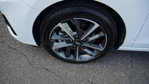 Hyundai i30 1.5 T-GDi Vertex DCT