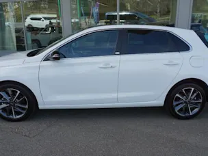 Hyundai i30 1.5 T-GDi Vertex DCT