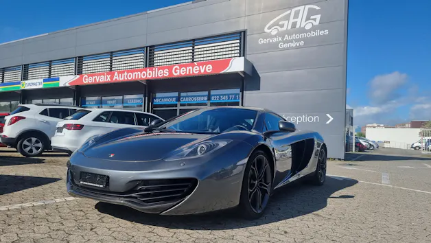 McLaren MP4-12C Coupé 3.8 V8 SSG