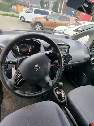 Peugeot iON Active