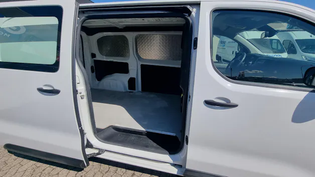 Citroën Jumpy 2.0 BlueHDi 120 M Club EAT8