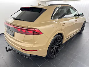 Audi Q8 SUV TDI quattro 210kW S line