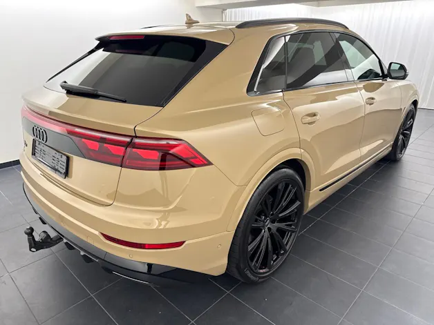 Audi Q8 SUV TDI quattro 210kW S line
