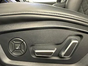 Audi Q8 SUV TDI quattro 210kW S line