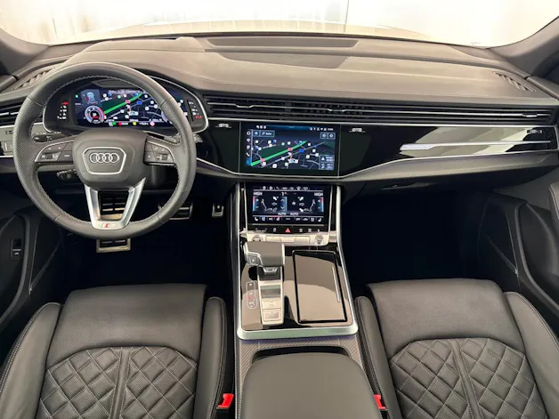 Audi Q8 SUV TDI quattro 210kW S line