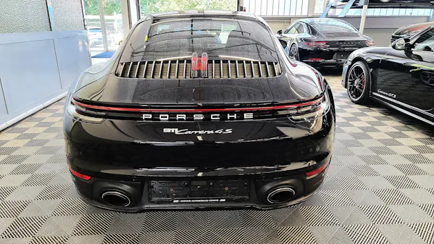 Porsche 911 Carrera 4S