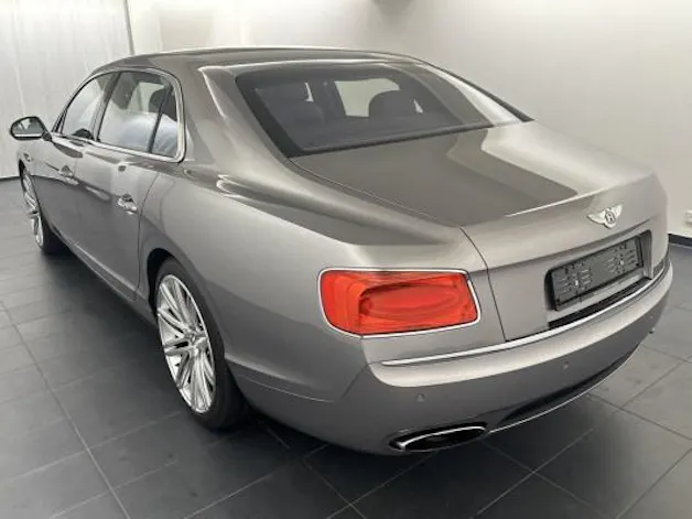 Bentley Flying Spur 6.0