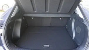 Hyundai Kona 1.6 HEV Vertex