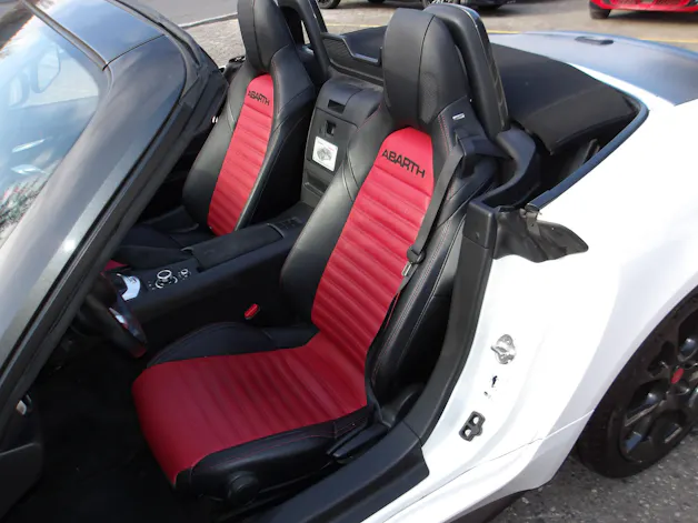 Fiat 124 Spider 1.4 TB Abarth Automatic