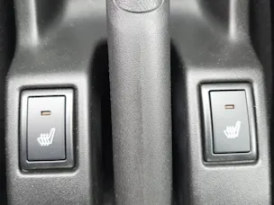 Suzuki Swift 1.2 Sakura Top Hybrid