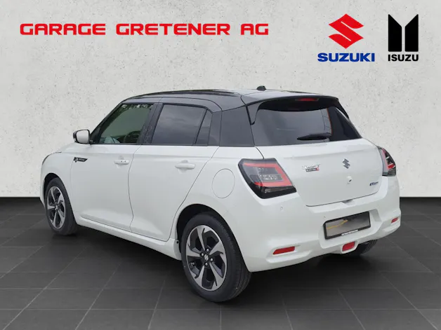 Suzuki Swift 1.2 Sakura Top Hybrid