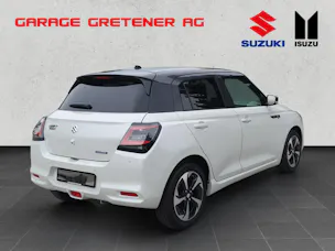 Suzuki Swift 1.2 Sakura Top Hybrid