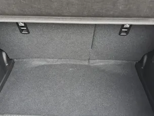 Suzuki Swift 1.2 Sakura Top Hybrid 4x4